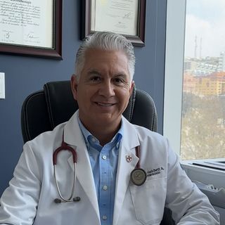 Dr. Alejandro Hatchett Arenas
