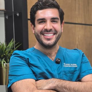 Dr. Yussef Flores López