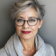 Dr. de la Paz Delfin