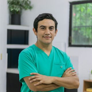 Dr. William Candelario Cortes Conde