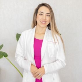 Dr. Lorelay Villavicencio C