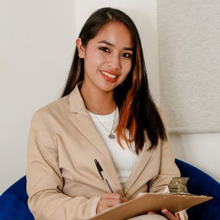 Melanye Petul De la Rosa