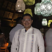 Dr. Emmanuel Martín