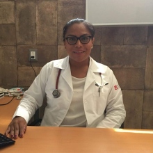 Dr. Monserrat Flores Flores