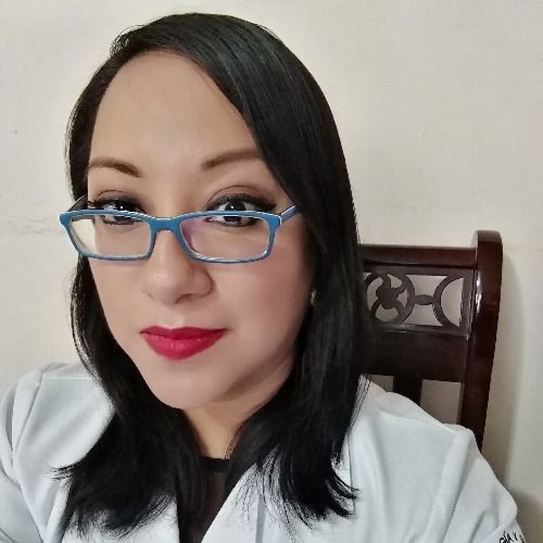 Dr. Laura Salinas Avelino