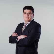 Dr. Adán Valenzuela Arenivar