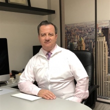 Dr. Salvador Vázquez Manjarrez