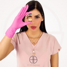 Dr. Andrea Bustamante