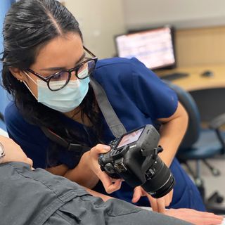 Dr. Ángela Rosales Sotomayor