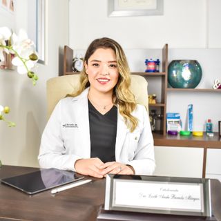 Dr. Anahi Burrola