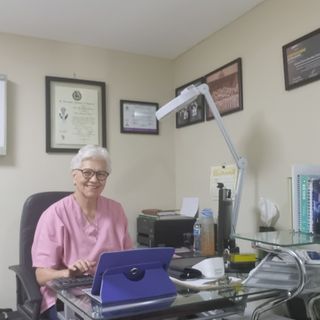 Dr. Gloria Montilla