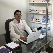 Dr. Moises Aparicio Valdes