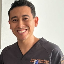 Dr. Víctor Osvaldo García García