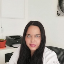 Dr. Ana Beatriz Téllez González