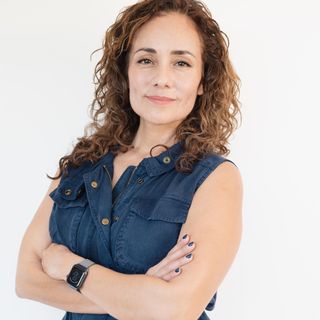 Dr. Mayi Mayret Mesquiti