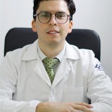 Dr. Noé Téllez León