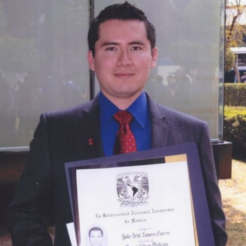 Dr. Yadir Uriel Zamora Guerra