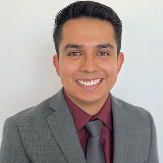 Dr. Bernardo Miguel Herrera Beiza