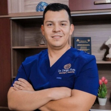 Dr. Diego Ernesto Flota Marin