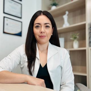 Dr. Yahaira Wong Carrillo