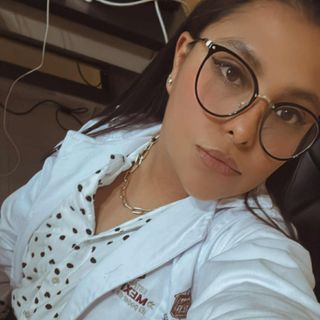 Dr. María Dolores Davila Estrada